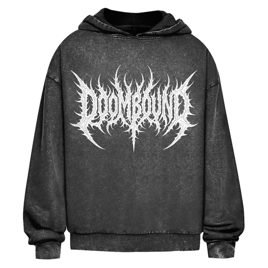 Vorderseite des schwarzen Primal Kohle Hoodies mit weißem Doombound-Schriftzug