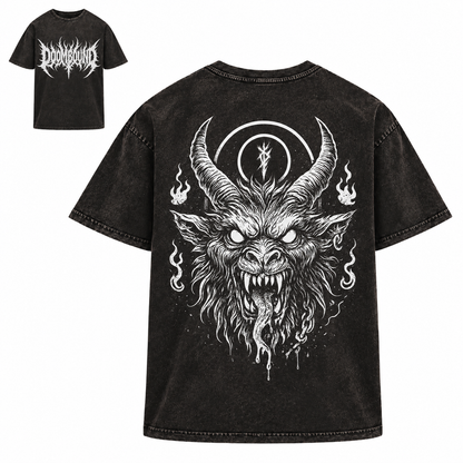 Krampus Kohle Shirt in verwaschenem Schwarz, Vorder- und Rückseite mit weißem Schriftzug und Krampus-Motiv