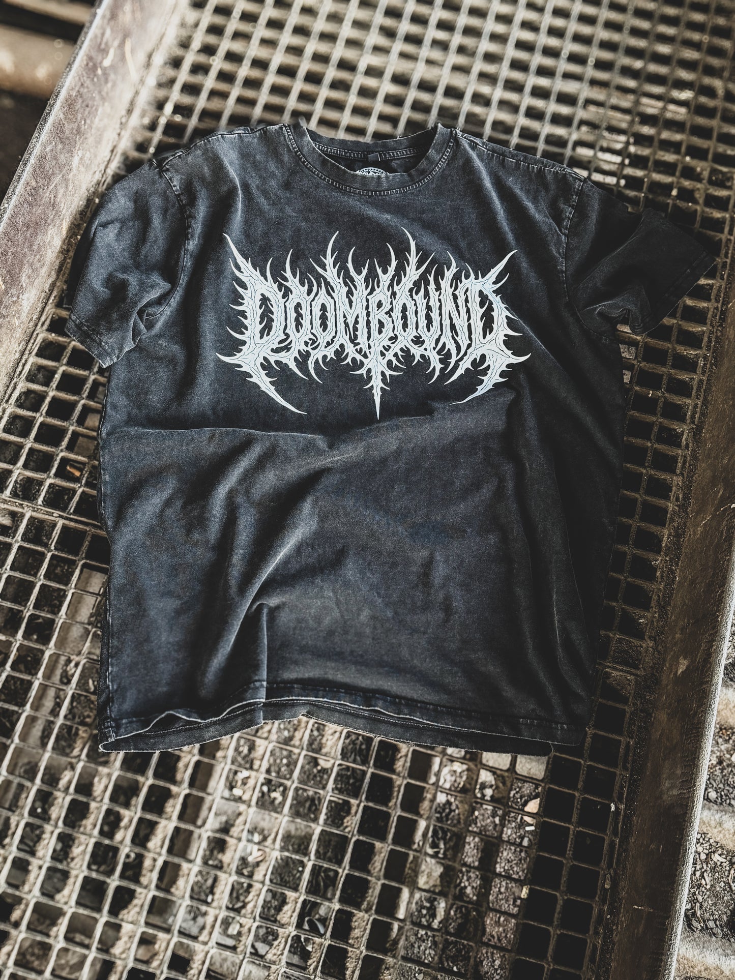 KRAMPUS – Oversize Acid Washed Tee