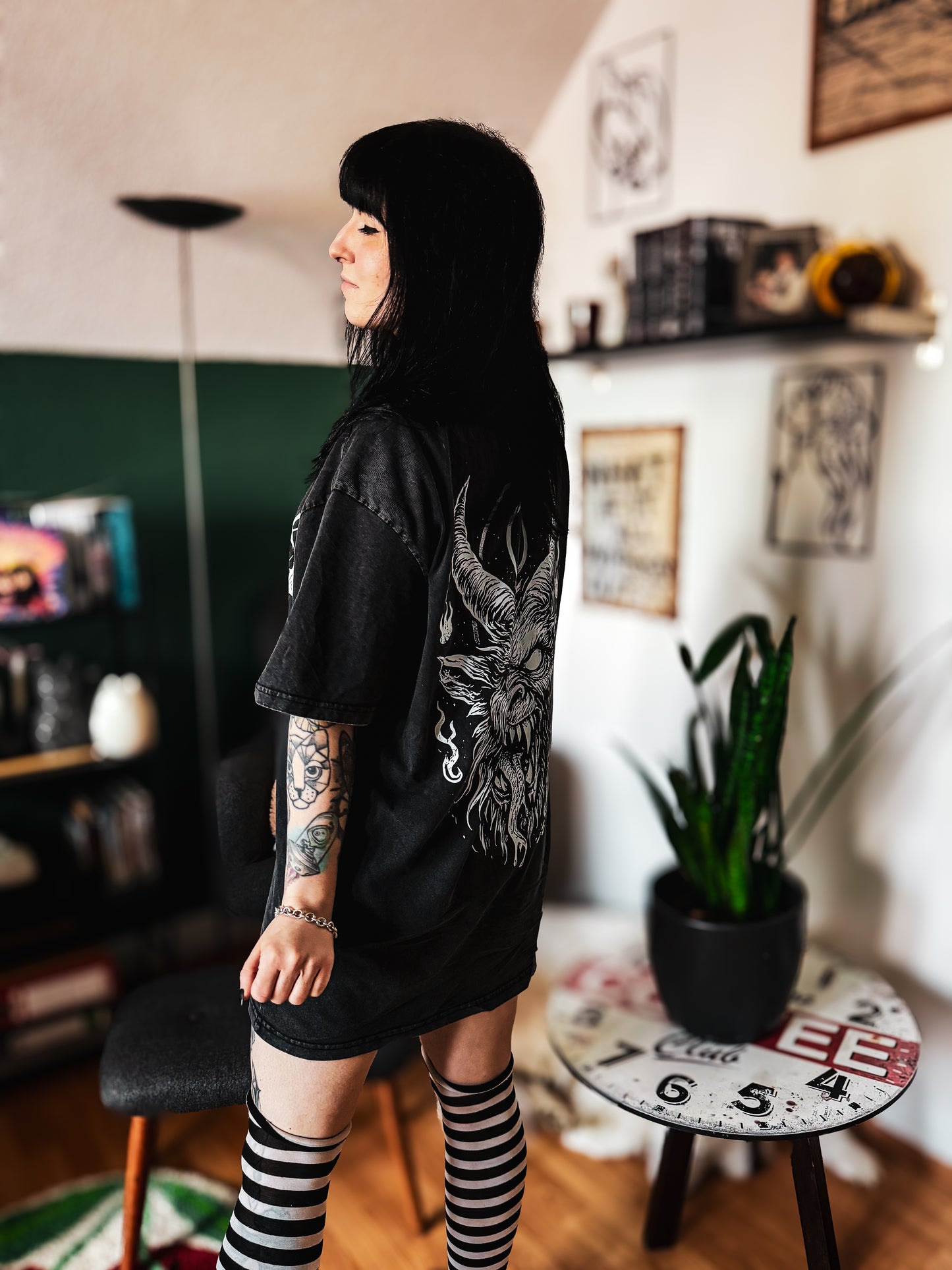 KRAMPUS – Oversize Acid Washed Tee
